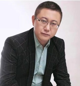 王庆波.png